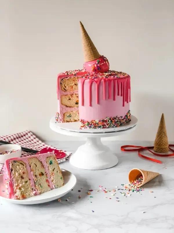 Vanilla Oreo Cake